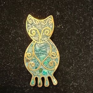 Tumbaca Cat Brooch